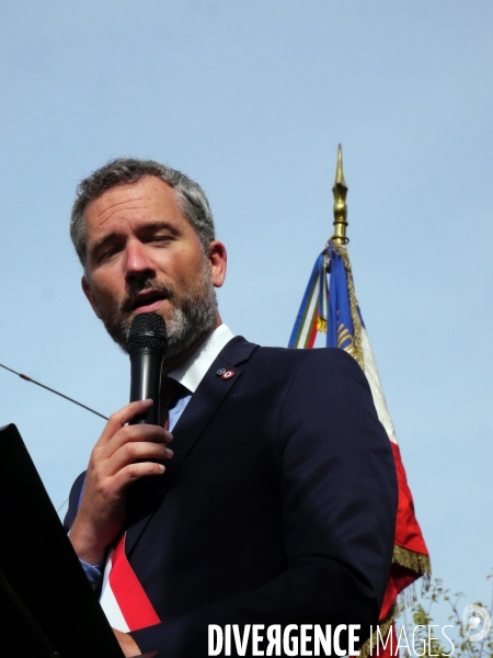 Stelle en Honneur à Edward Spencer, à La Vieille Lyre