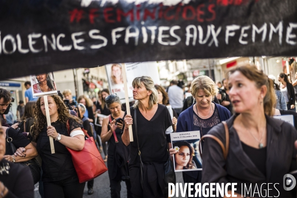 Marche vers le Grenelle  contre les féminicides.