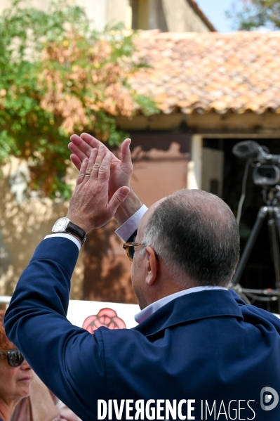 Bernard Cazeneuve à la fête de la rose de Maraussan