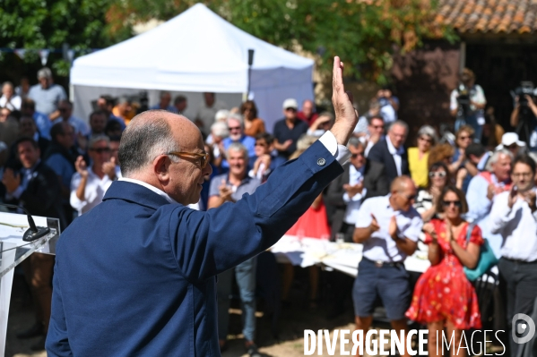 Bernard Cazeneuve à la fête de la rose de Maraussan