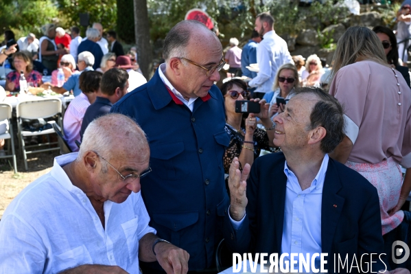 Bernard Cazeneuve à la fête de la rose de Maraussan