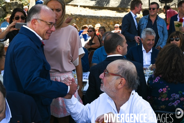 Bernard Cazeneuve à la fête de la rose de Maraussan