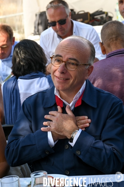 Bernard Cazeneuve à la fête de la rose de Maraussan