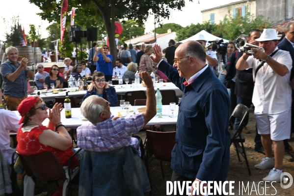 Bernard Cazeneuve à la fête de la rose de Maraussan