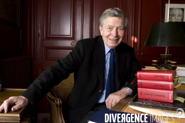Jean denis bredin:avocat/ecrivain