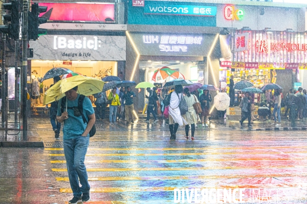 La couleur de la pluie a HONG KONG.