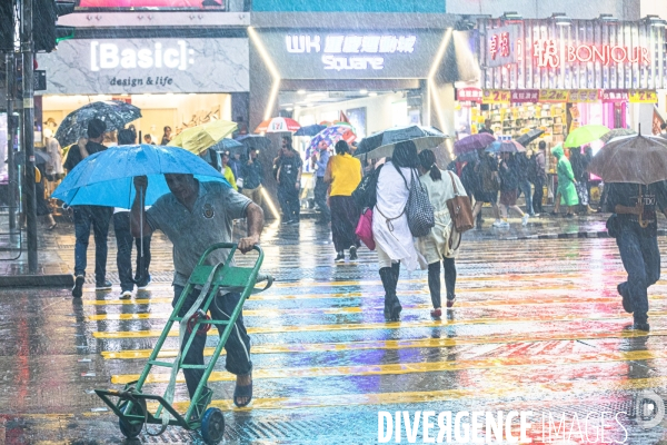 La couleur de la pluie a HONG KONG.