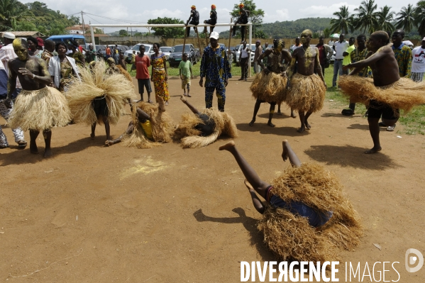 TOGO : Culte vaudou du dieu guerrier KOKOU