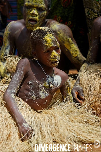 TOGO : Culte vaudou du dieu guerrier KOKOU