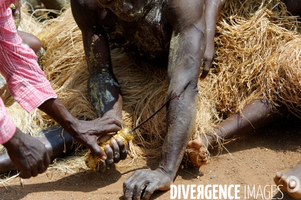 TOGO : Culte vaudou du dieu guerrier KOKOU