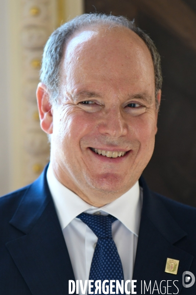 A Romans, le prince Albert II de Monaco sur les traces de l histoire des Grimaldi