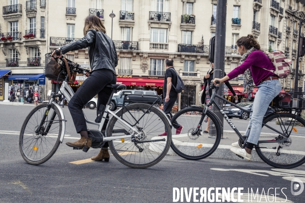 Paris - Mobilites douces par temps de particules fines