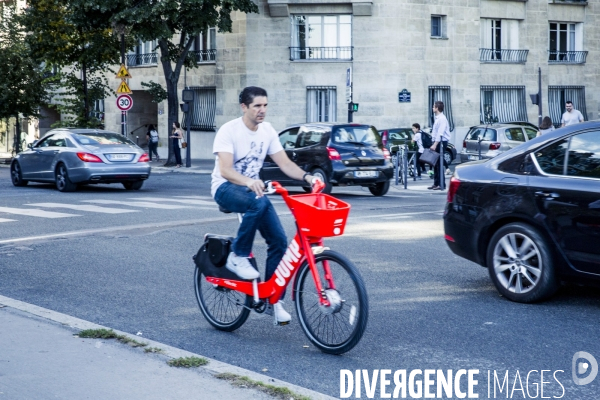 Paris - Mobilites douces par temps de particules fines