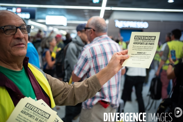 Manifestation des Gilets Jaunes à Orly contre la privatisation de ADP