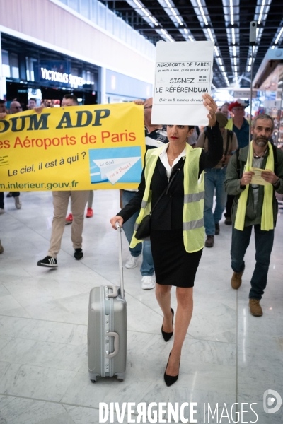 Manifestation des Gilets Jaunes à Orly contre la privatisation de ADP