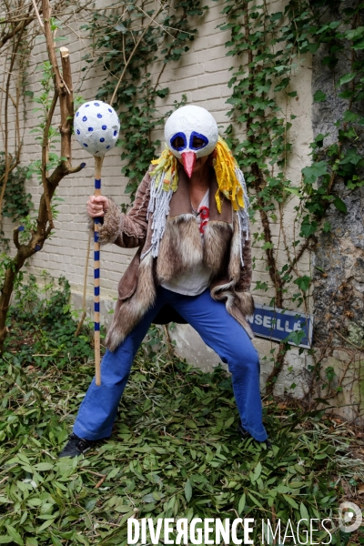 Le Carnaval Touf Ensemble contre les pesticides et les désherbants en ville # Acte 02