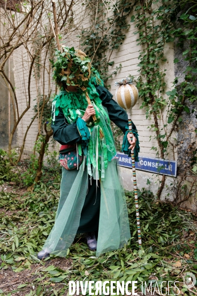 Le Carnaval Touf Ensemble contre les pesticides et les désherbants en ville # Acte 02