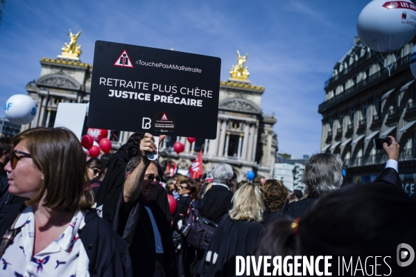 Manifestation à l appel du collectif SOS retraites.