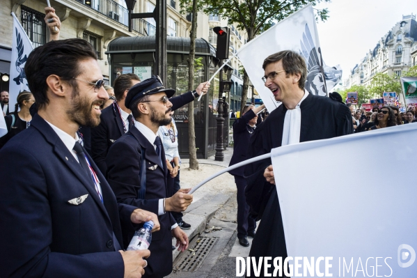 Manifestation à l appel du collectif SOS retraites.