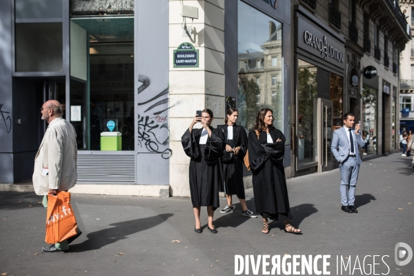 Manifestation des professions libérales contre le régime de retraites universel