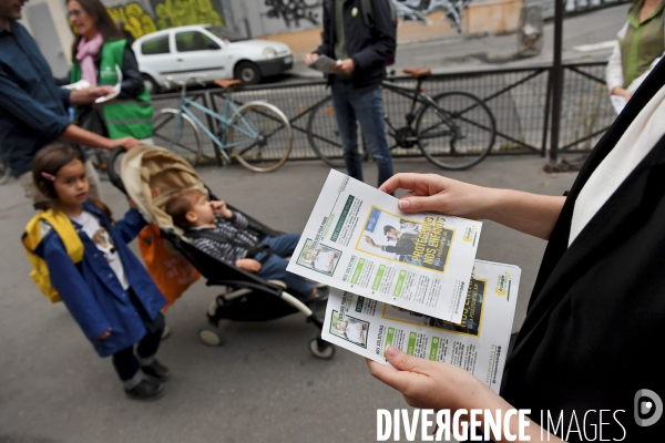 Elections municipales / Opération de piétonnisation d une école