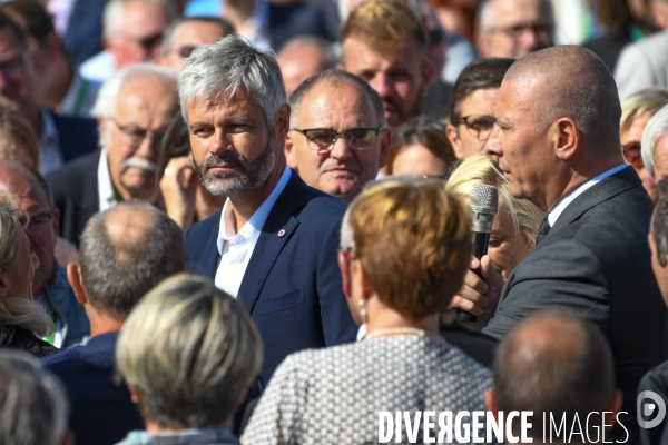 Laurent Wauquiez au salon Tech & Bio