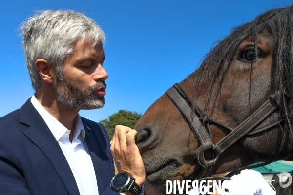 Laurent Wauquiez au salon Tech & Bio