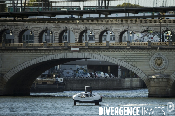 Nouvelle campagne d essais pour les Sea Bubbles, ces  taxis volants  sur la Seine.