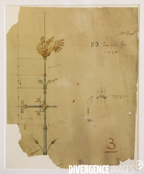 Le coq de la flèche de Notre-Dame de retour à Paris.