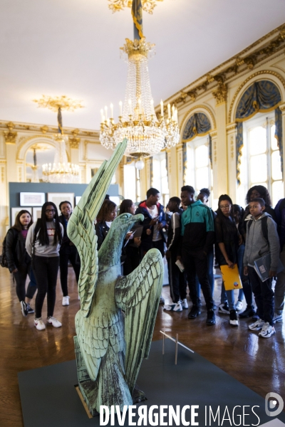 Le coq de la flèche de Notre-Dame de retour à Paris.