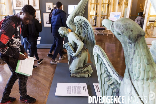 Le coq de la flèche de Notre-Dame de retour à Paris.