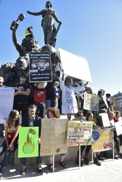 Greve mondiale pour le climat, étudiants et scolaires. Climate justice. Global strike for the climate with youth