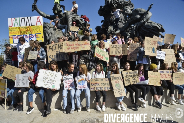 Greve mondiale pour le climat, étudiants et scolaires. Climate justice. Global strike for the climate with youth