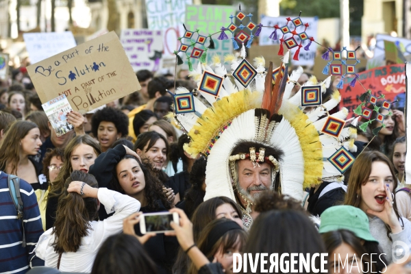 Greve mondiale pour le climat, étudiants et scolaires. Climate justice. Global strike for the climate with youth