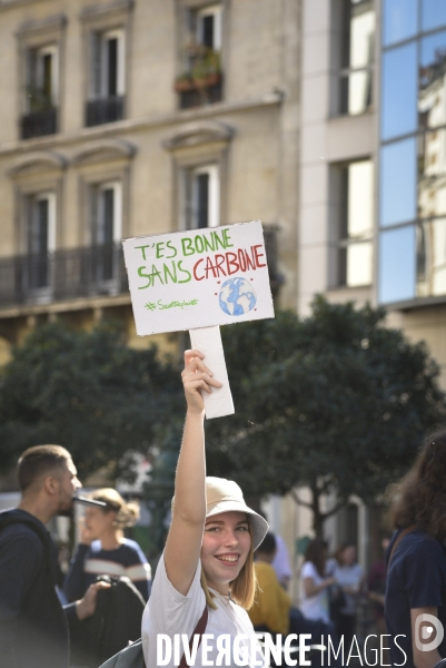 Greve mondiale pour le climat, étudiants et scolaires. Climate justice. Global strike for the climate with youth