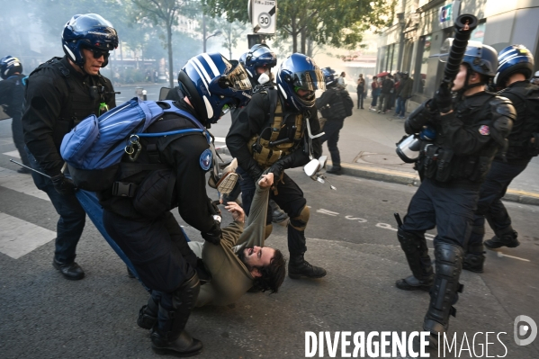 Manifestation pour le climat pertubée par les black blocks et les gilets jaunes