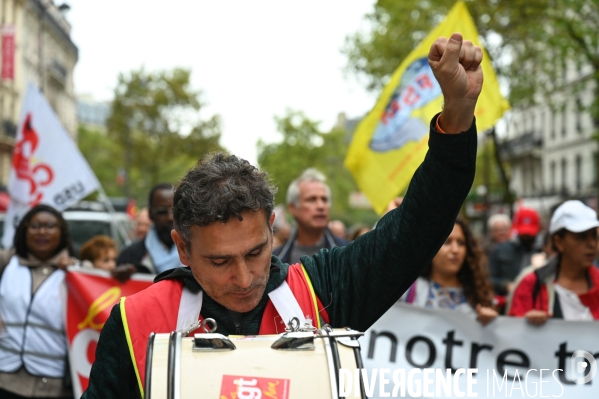 Retraites. Manifestation CGT SUD contre le projet de réforme.