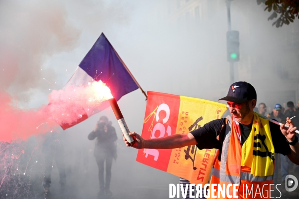 Retraites. Manifestation CGT SUD contre le projet de réforme.