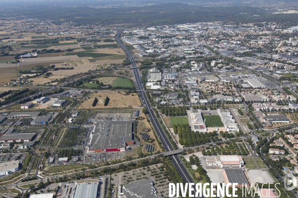 Vue aérienne de Nîmes