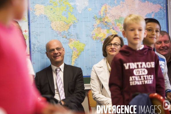 Déplacement de Jean-Michel BLANQUER dans le Maine-et-Loire.