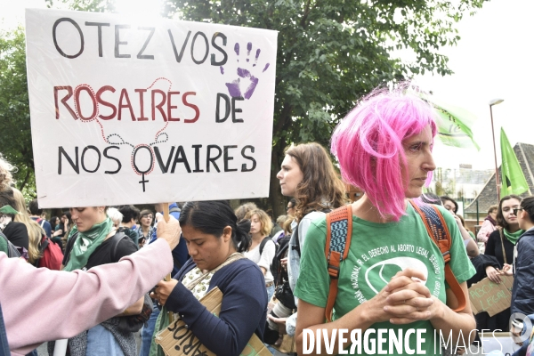 Journée internationale pour le droit à l avortement à Paris. International Day for the Right to Abortion.