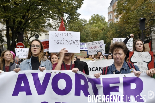 Journée internationale pour le droit à l avortement à Paris. International Day for the Right to Abortion.