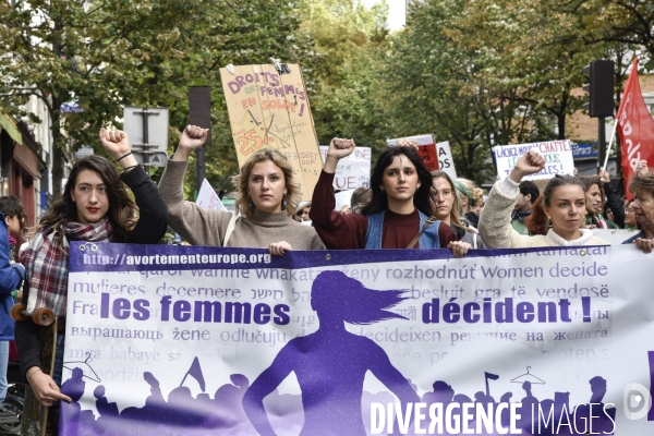 Journée internationale pour le droit à l avortement à Paris. International Day for the Right to Abortion.