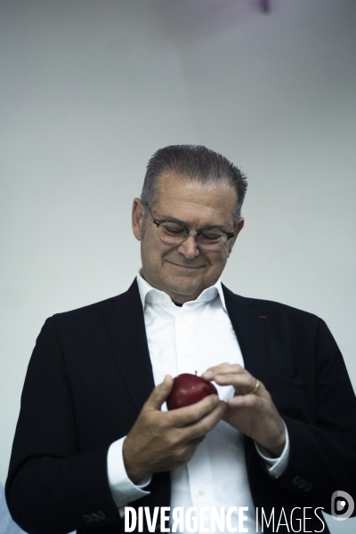 Municipales 2020: Bruno Gilles et les pommes