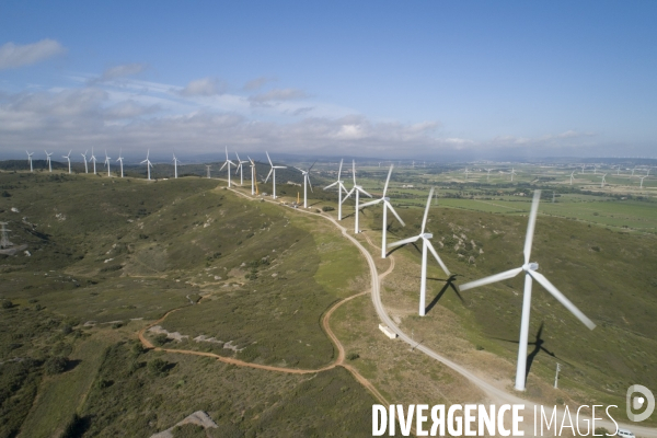 Parc éolien de Névian dans l Aude