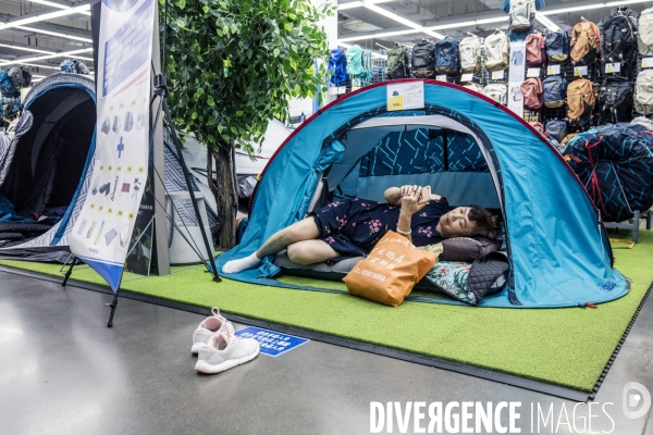 Chine / Us & Coutumes chez Ikea-Decathlon-Carrefour