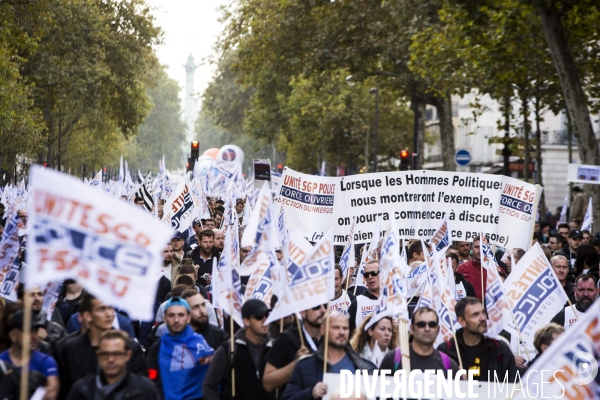 Manifestation unitaire des policiers,  Marche de la colère .