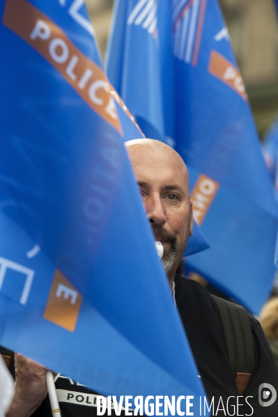 Manifestation intersyndicale des policiers