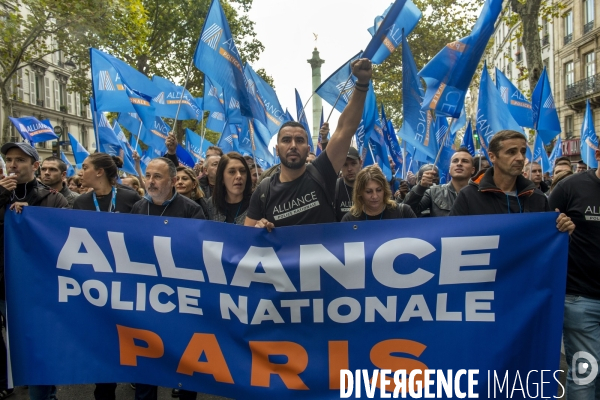 Manifestation intersyndicale des policiers