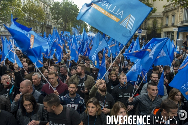 Manifestation intersyndicale des policiers